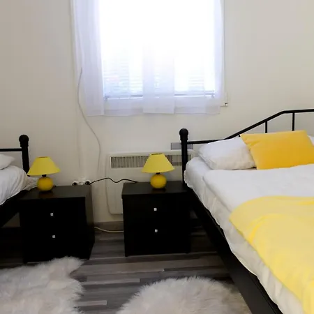 Gabriella Panzió Bed & Breakfast Bük