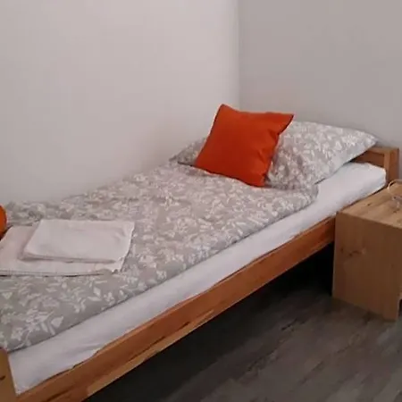 Gabriella Panzió 4* Bük